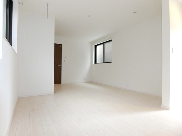 REVE拝島の物件内観写真